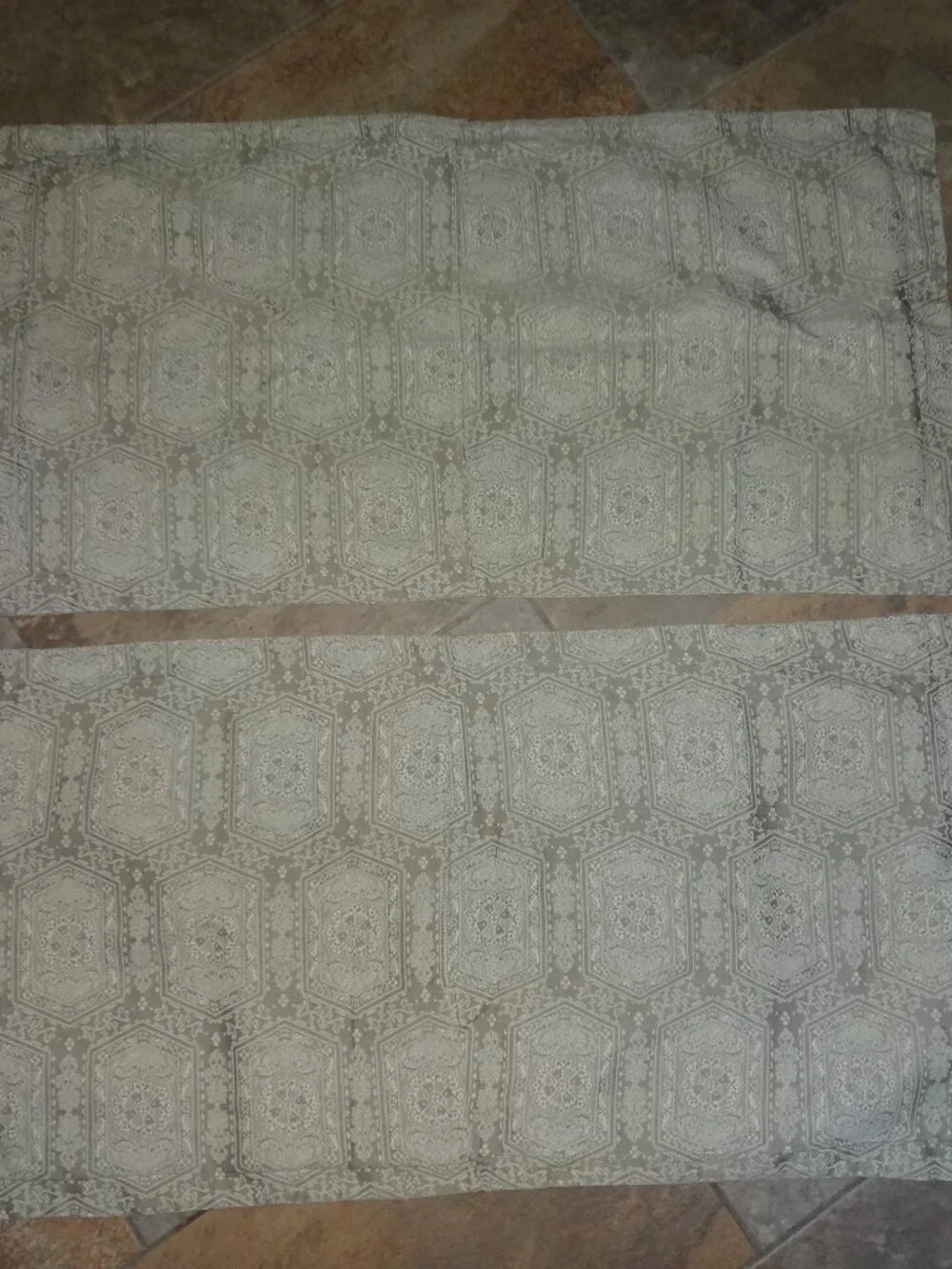 2-COURT OF VERSAILLES CANNON ROYAL FAMILY KING SHAMS damask/brocade taupe